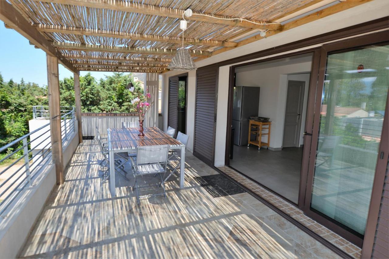 Residence I Levri ปอร์โต-เวคคีโอ ภายนอก รูปภาพ